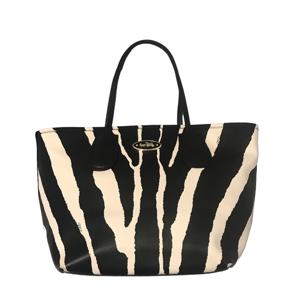 Meet your Posher, Patricia - Picture 9 of 12